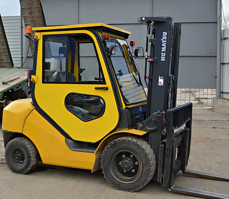 KOMATSU FD35AT-16